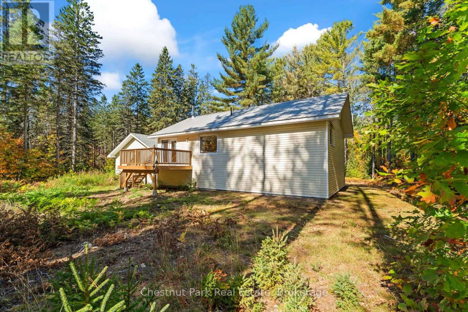 2830 Etwell Road, Huntsville, Ontario  P1H 2J2 - Photo 6 - X12439344