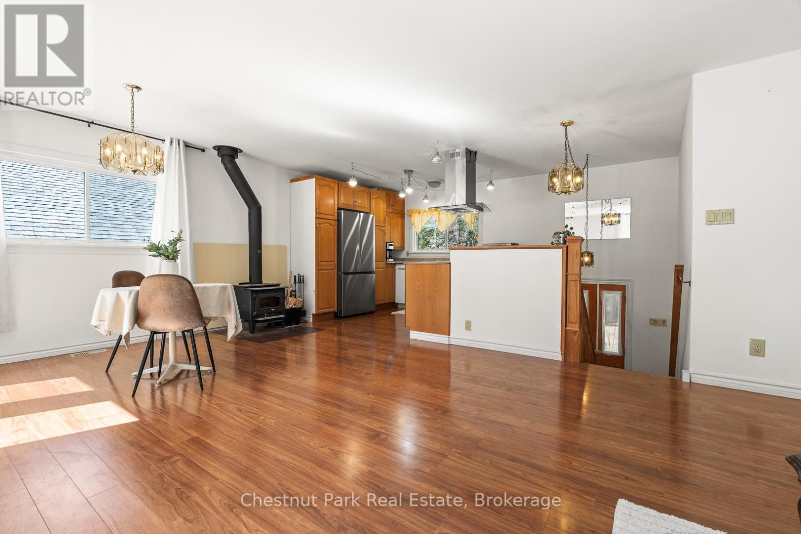 2830 Etwell Road, Huntsville, Ontario  P1H 2J2 - Photo 8 - X12439344