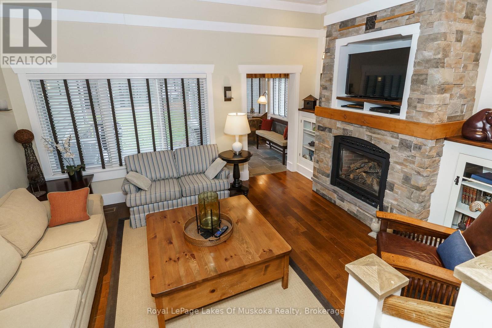 Villa 1, Week 7 - 1020 Birch Glen Road, Lake Of Bays, Ontario  P0B 1A0 - Photo 11 - X12440950