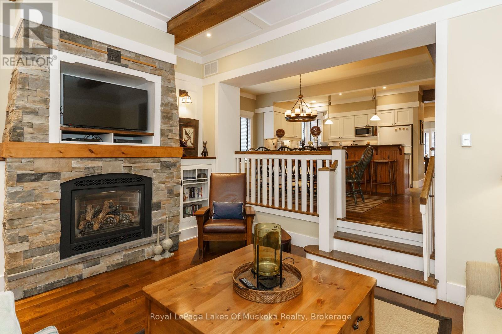 Villa 1, Week 7 - 1020 Birch Glen Road, Lake Of Bays, Ontario  P0B 1A0 - Photo 13 - X12440950