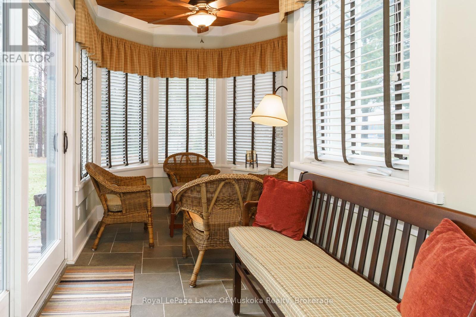 Villa 1, Week 7 - 1020 Birch Glen Road, Lake Of Bays, Ontario  P0B 1A0 - Photo 14 - X12440950