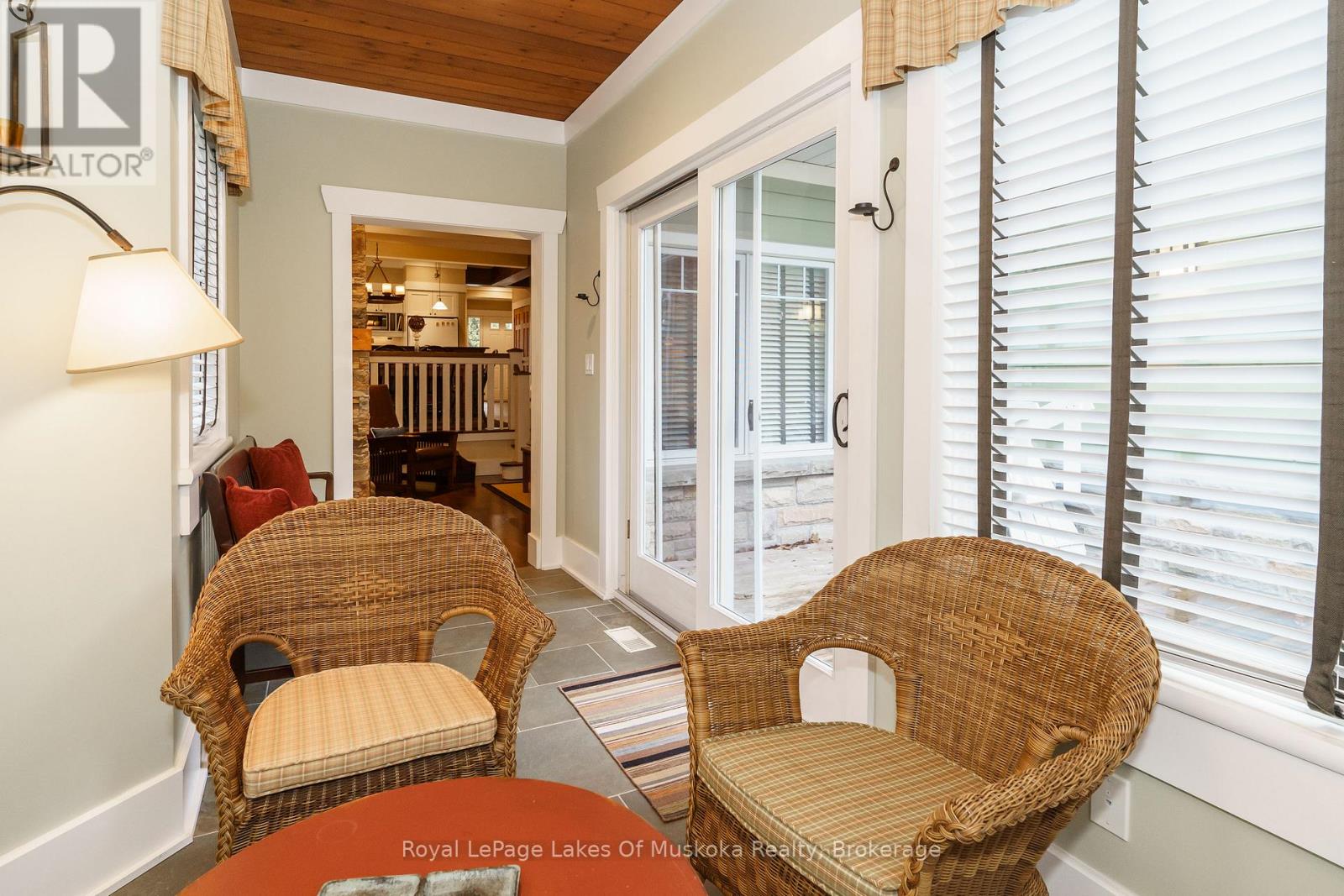 Villa 1, Week 7 - 1020 Birch Glen Road, Lake Of Bays, Ontario  P0B 1A0 - Photo 15 - X12440950