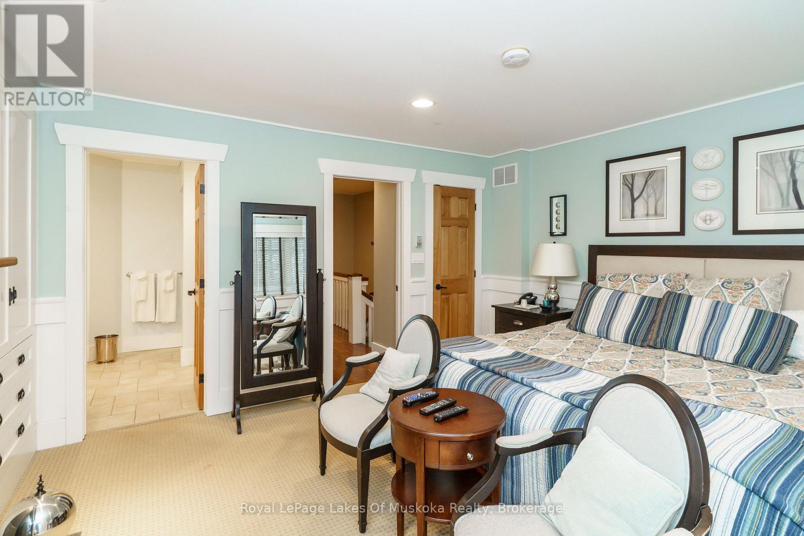 Villa 1, Week 7 - 1020 Birch Glen Road, Lake Of Bays, Ontario  P0B 1A0 - Photo 22 - X12440950