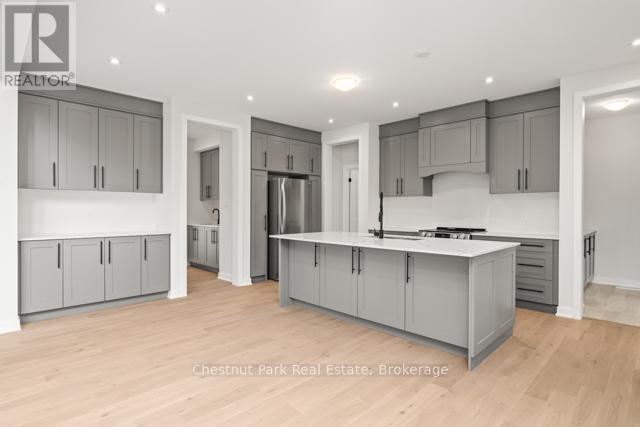 87 - 1019 Pondview Court, Lake Of Bays, Ontario  P1H 2J6 - Photo 11 - X12441767