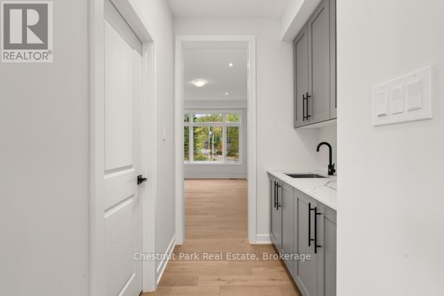 87 - 1019 Pondview Court, Lake Of Bays, Ontario  P1H 2J6 - Photo 18 - X12441767