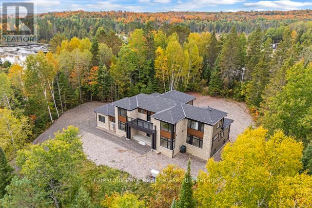 87 - 1019 Pondview Court, Lake Of Bays, Ontario  P1H 2J6 - Photo 3 - X12441767