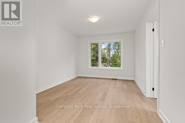 87 - 1019 Pondview Court, Lake Of Bays, Ontario  P1H 2J6 - Photo 31 - X12441767