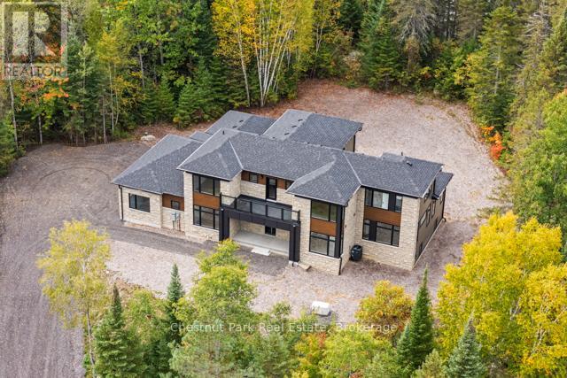 87 - 1019 Pondview Court, Lake Of Bays, Ontario  P1H 2J6 - Photo 4 - X12441767