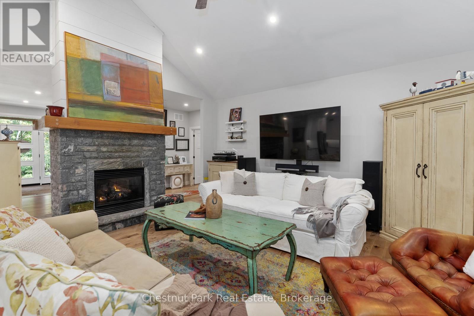 170 Springfield Road, Huntsville, Ontario  P1H 0H8 - Photo 11 - X12442339