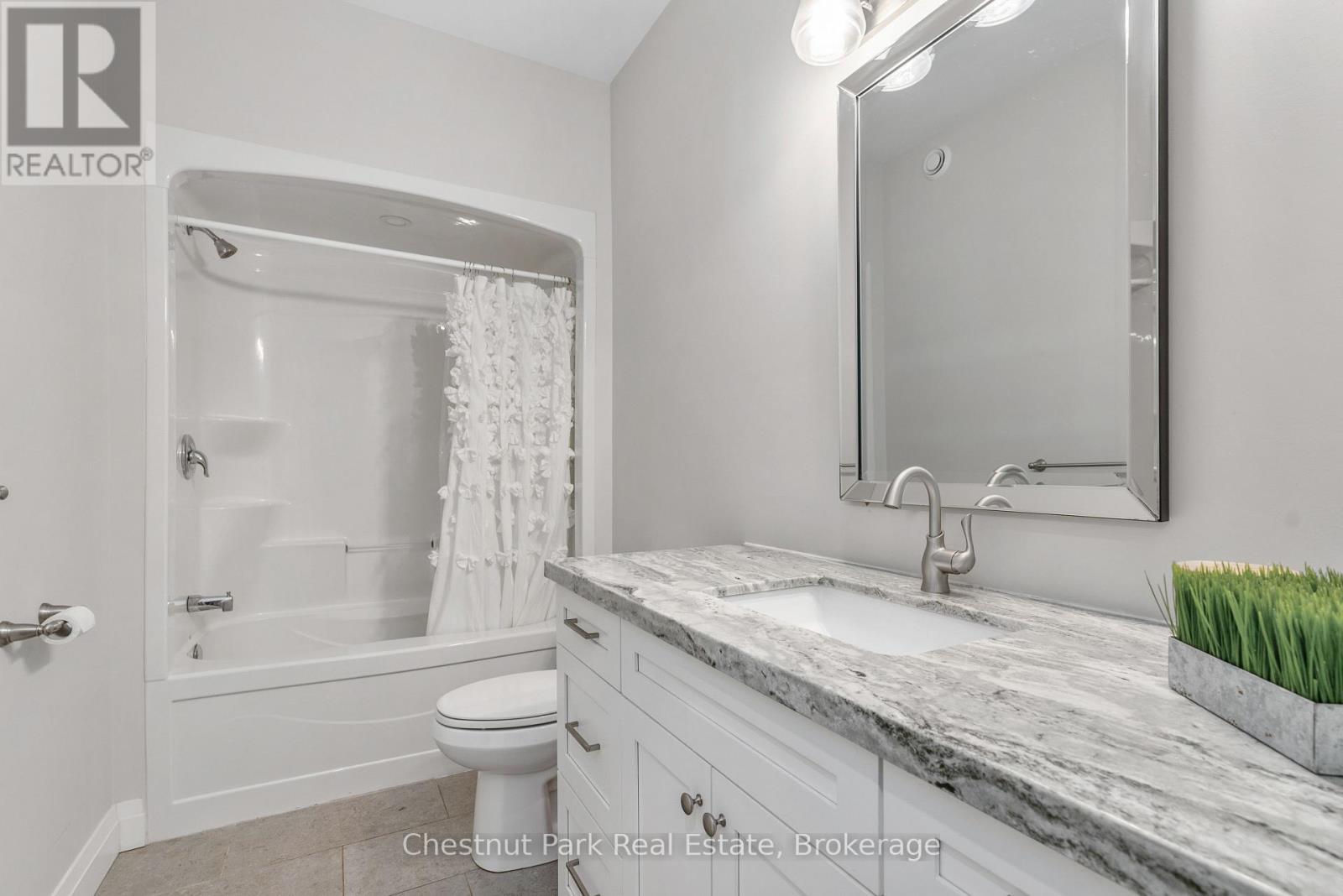 170 Springfield Road, Huntsville, Ontario  P1H 0H8 - Photo 29 - X12442339