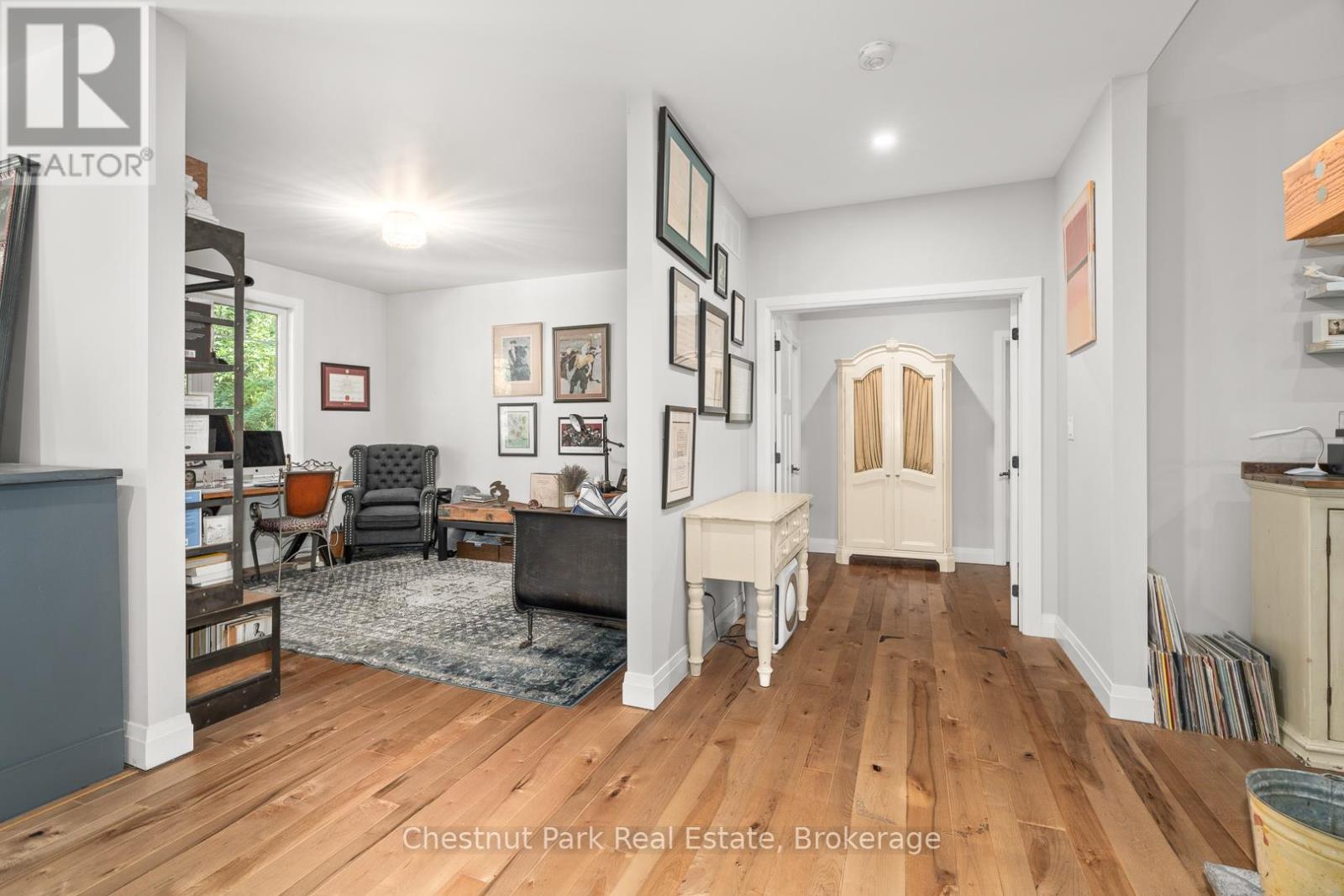 170 Springfield Road, Huntsville, Ontario  P1H 0H8 - Photo 7 - X12442339