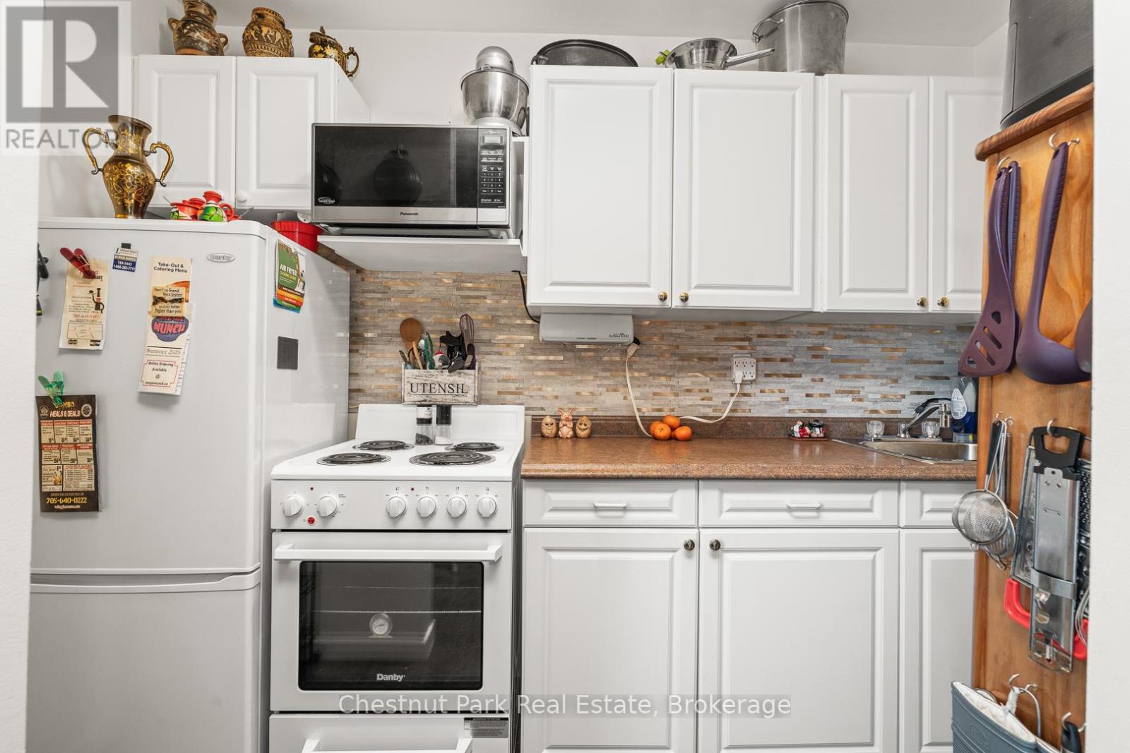 84 Hiram Street, Bracebridge, Ontario  P1L 1S6 - Photo 10 - X12443019