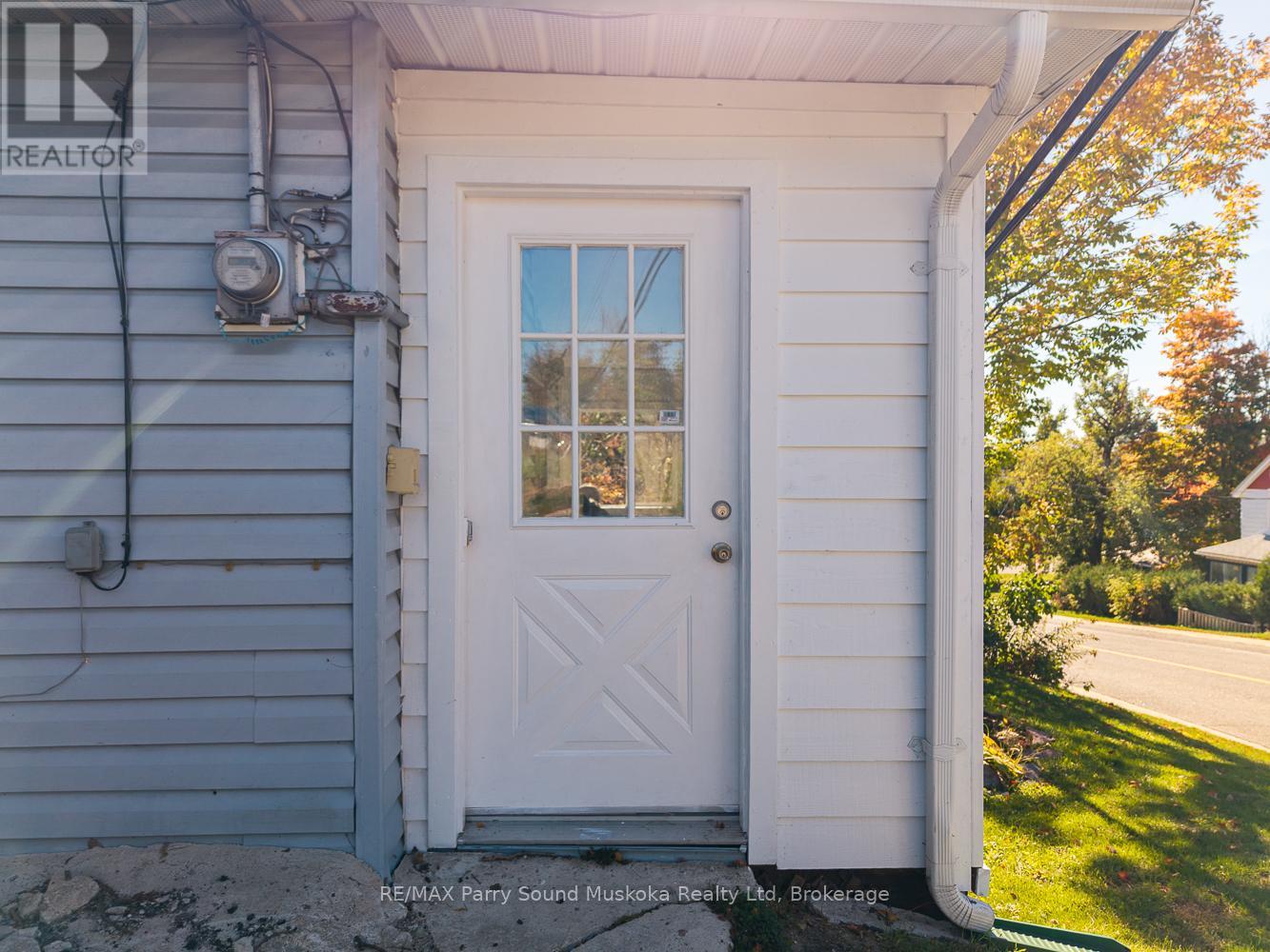 502 High Street, Georgian Bay, Ontario  P0C 1H0 - Photo 10 - X12444546