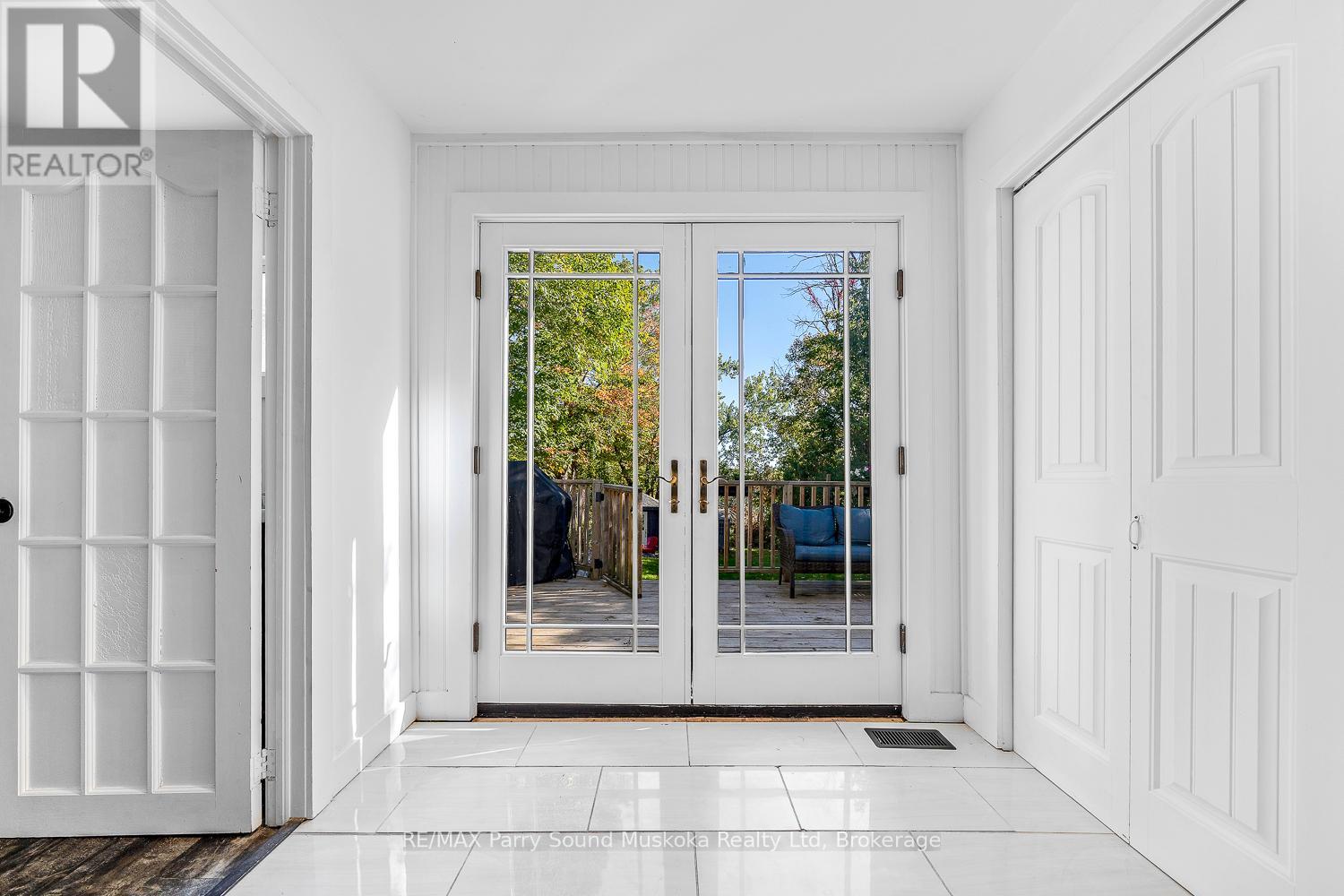 502 High Street, Georgian Bay, Ontario  P0C 1H0 - Photo 40 - X12444546