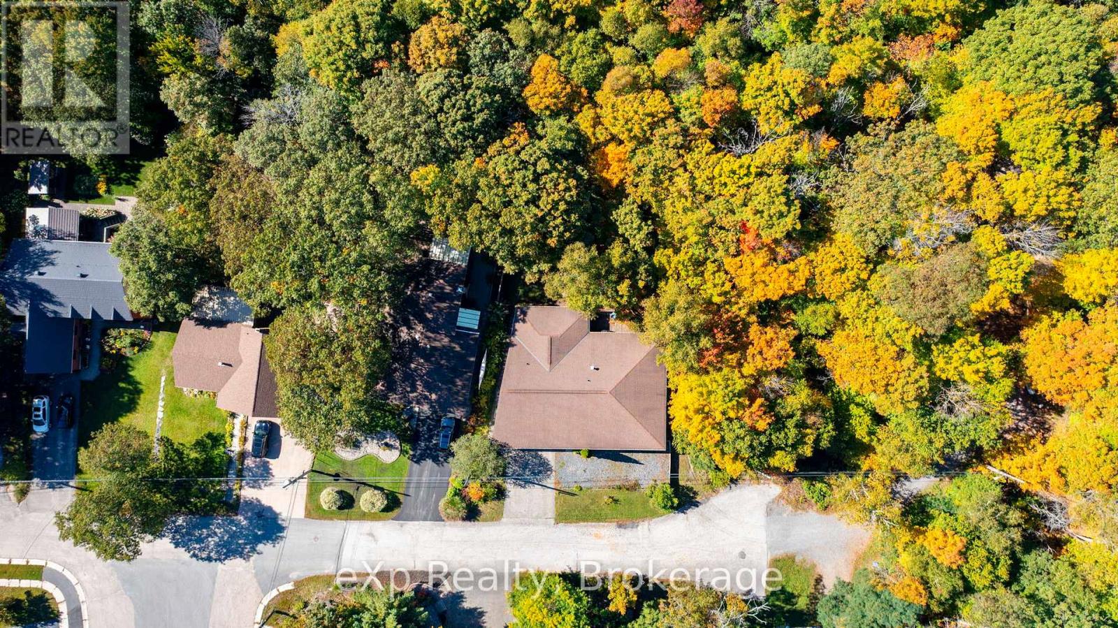 18 Kristen Heights, Parry Sound, Ontario  P2A 2Z6 - Photo 3 - X12444974