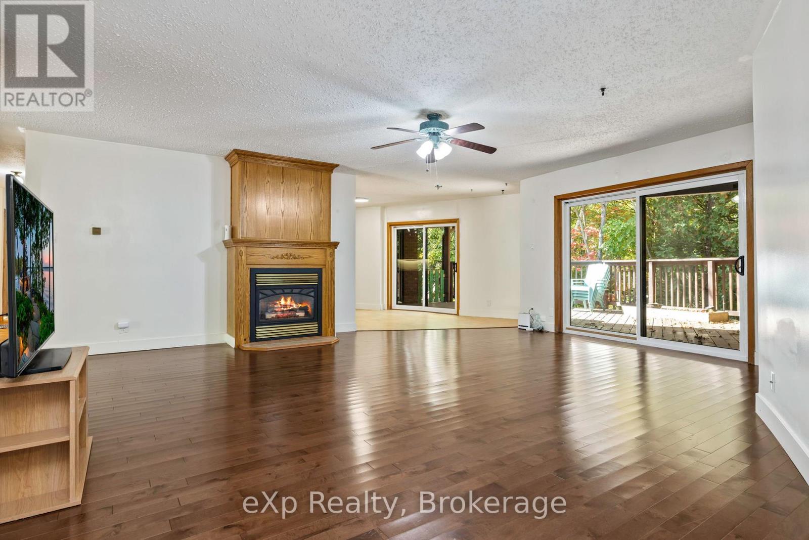 18 Kristen Heights, Parry Sound, Ontario  P2A 2Z6 - Photo 7 - X12444974