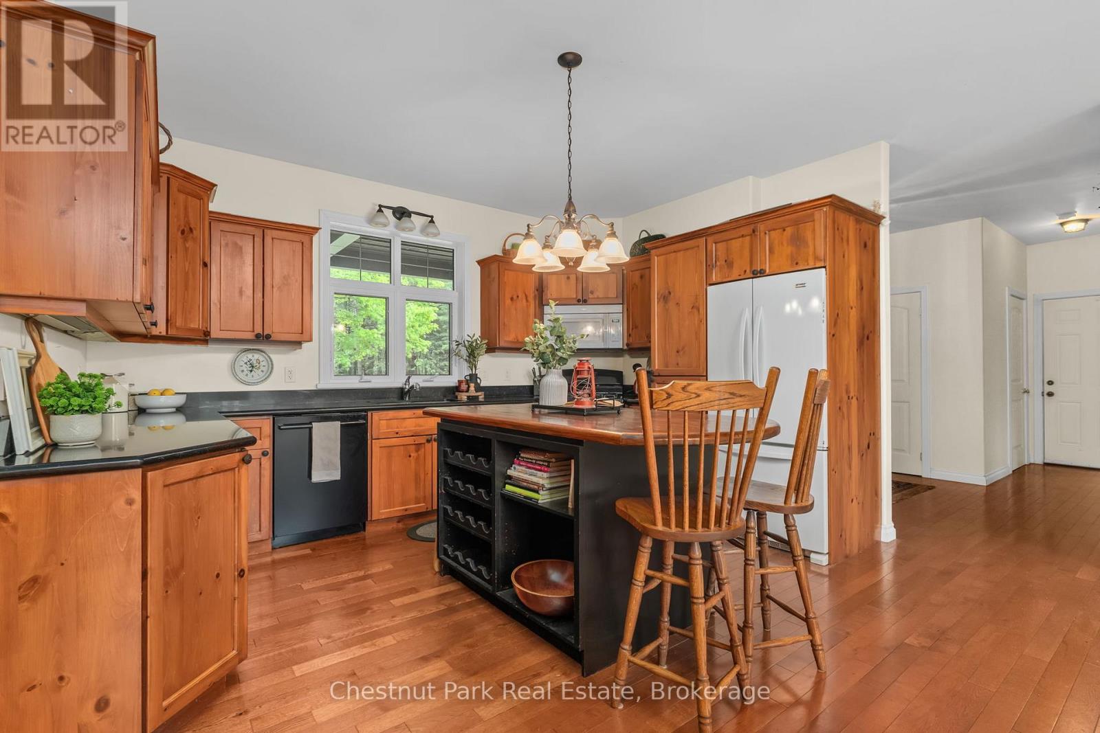 1 & 2 - 1230 Miriam Drive, Bracebridge, Ontario  P1L 1X1 - Photo 11 - X12445427