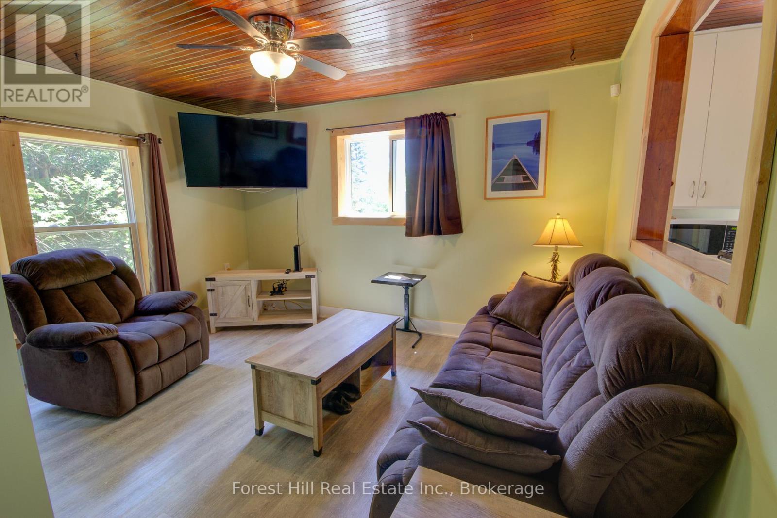 4061 Muskoka Rd 169 Highway, Muskoka Lakes, Ontario  P0B 1J0 - Photo 16 - X12446717