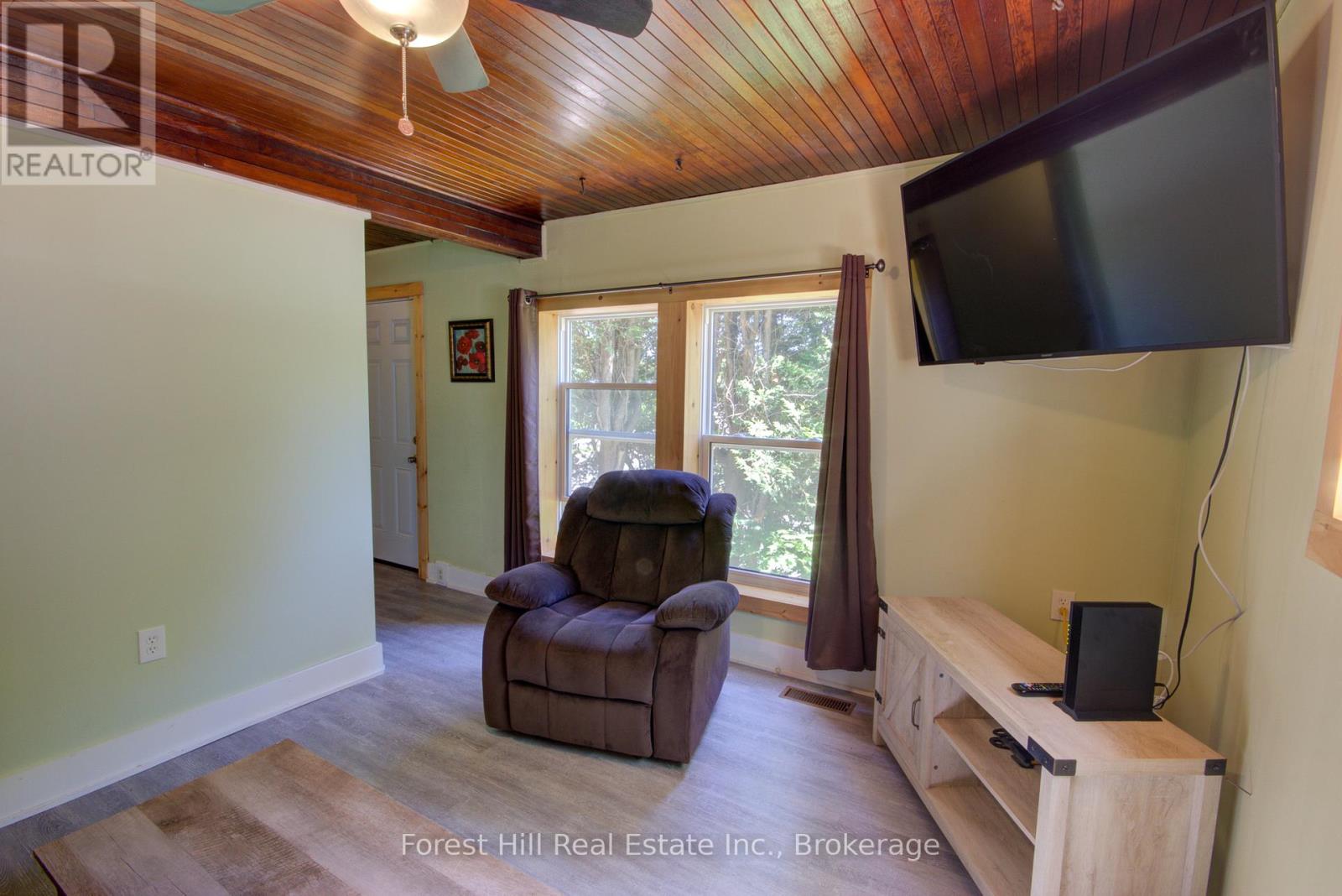 4061 Muskoka Rd 169 Highway, Muskoka Lakes, Ontario  P0B 1J0 - Photo 18 - X12446717