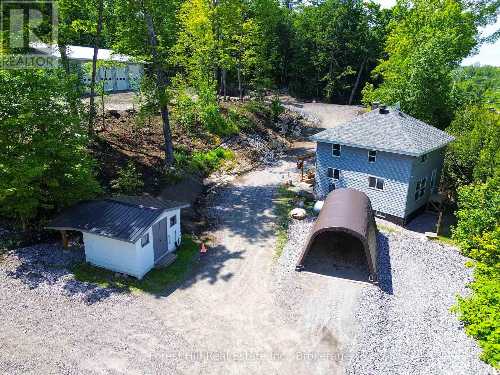 4061 Muskoka Rd 169 Highway, Muskoka Lakes, Ontario  P0B 1J0 - Photo 3 - X12446717