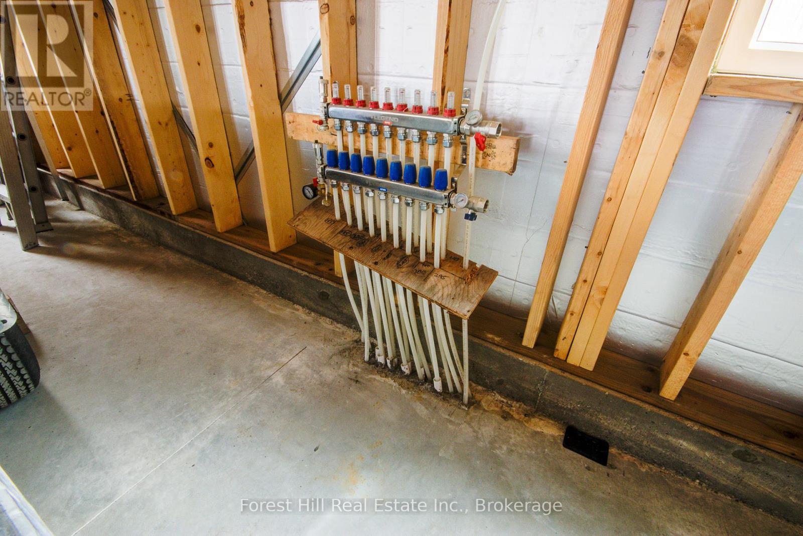 4061 Muskoka Rd 169 Highway, Muskoka Lakes, Ontario  P0B 1J0 - Photo 33 - X12446717