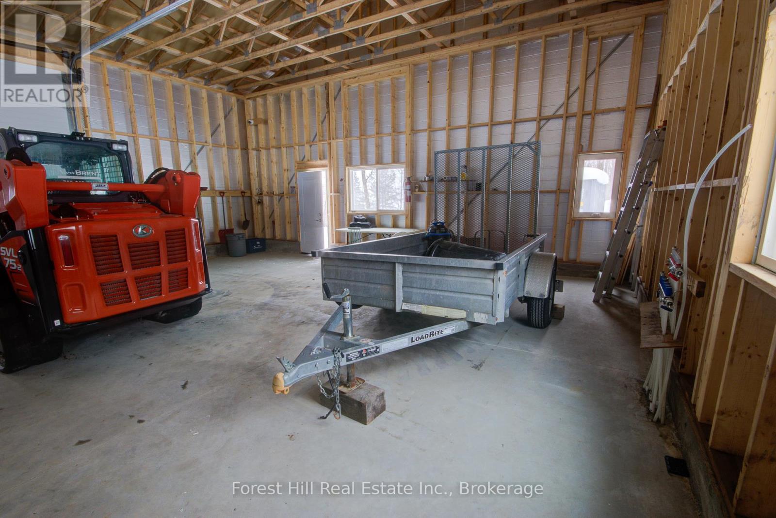 4061 Muskoka Rd 169 Highway, Muskoka Lakes, Ontario  P0B 1J0 - Photo 34 - X12446717