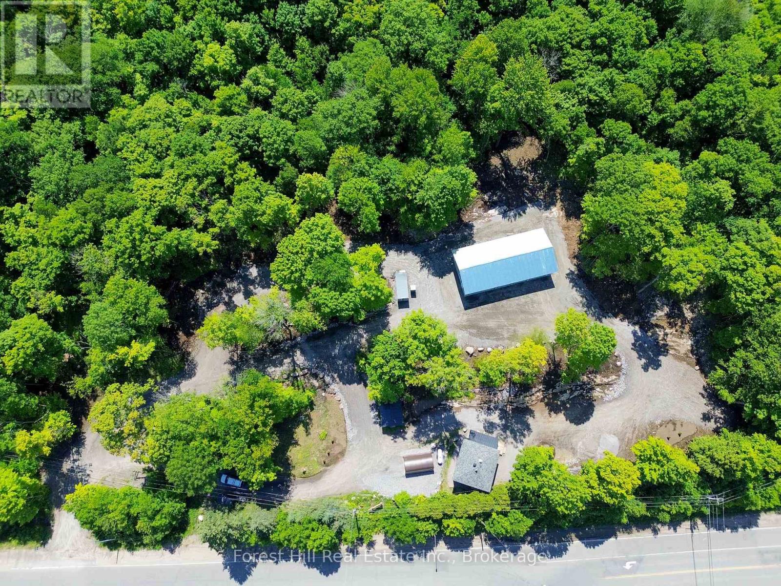 4061 Muskoka Rd 169 Highway, Muskoka Lakes, Ontario  P0B 1J0 - Photo 4 - X12446717