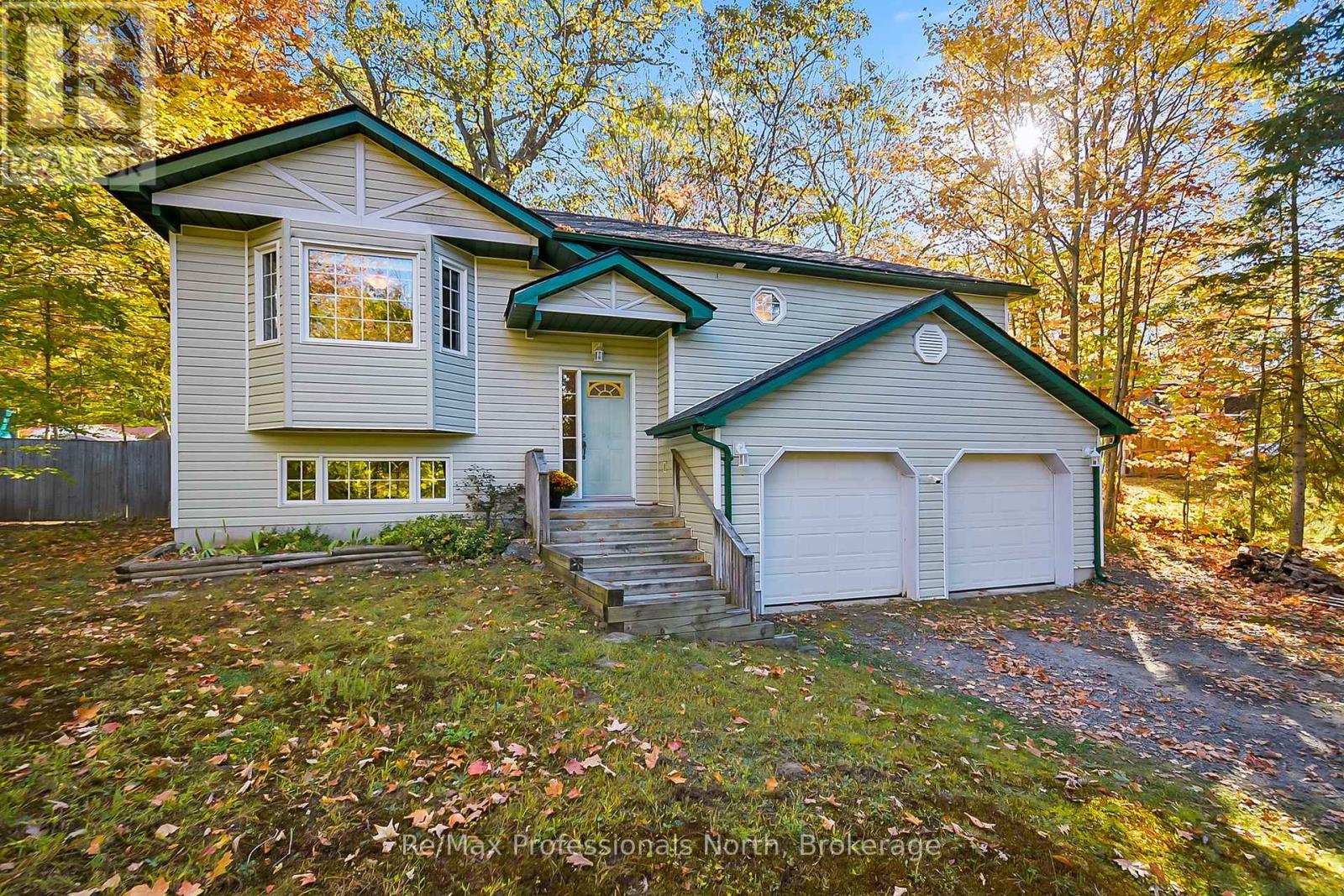 1200 Muskoka Road N, Gravenhurst, Ontario  P1P 1R7 - Photo 1 - X12446973