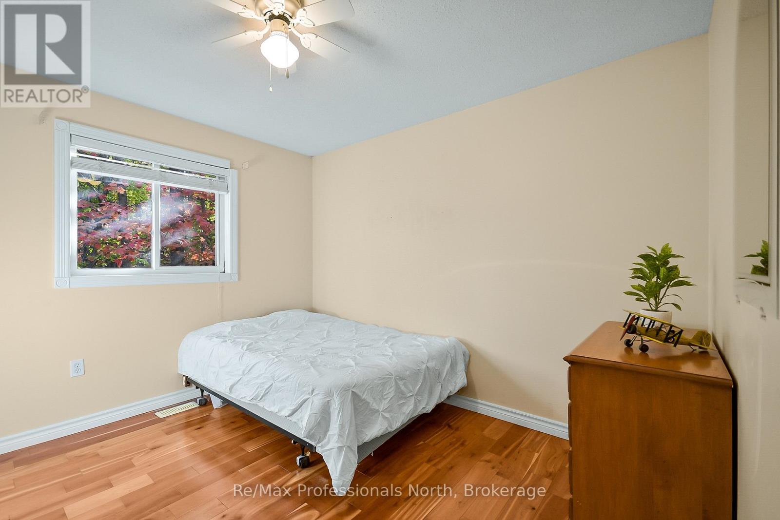 1200 Muskoka Road N, Gravenhurst, Ontario  P1P 1R7 - Photo 15 - X12446973