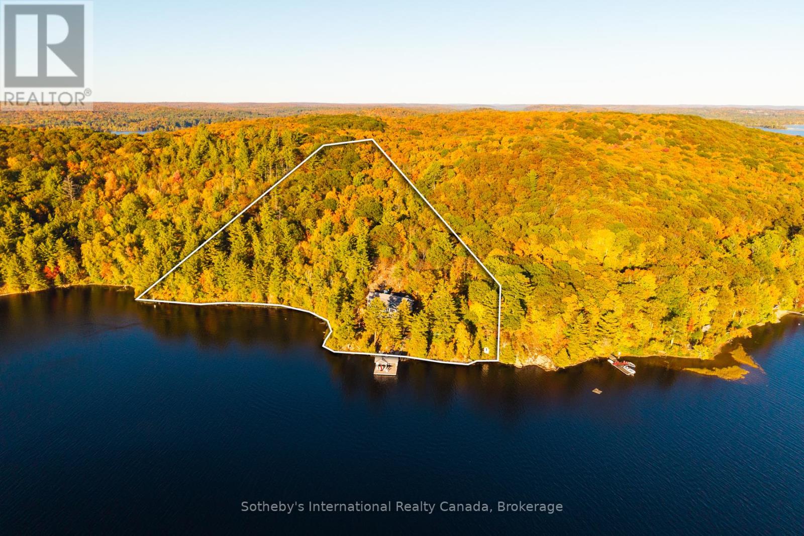 800 Big Island Road, Huntsville, Ontario  P1H 2J2 - Photo 2 - X12447480