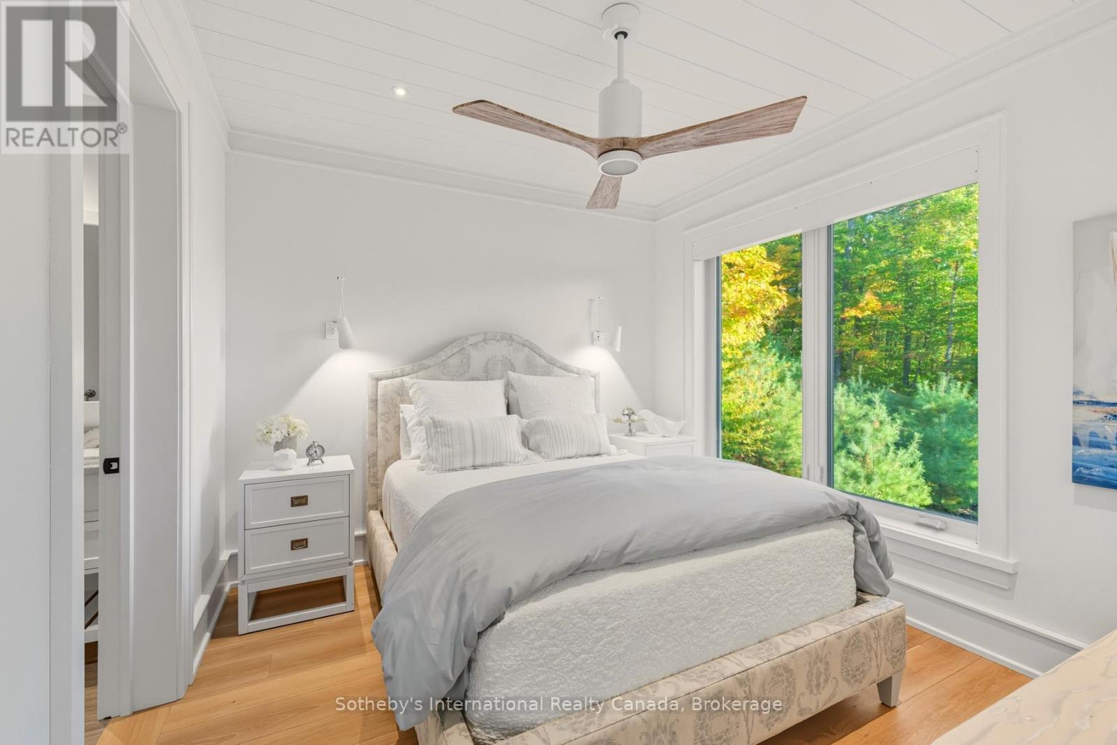 800 Big Island Road, Huntsville, Ontario  P1H 2J2 - Photo 20 - X12447480