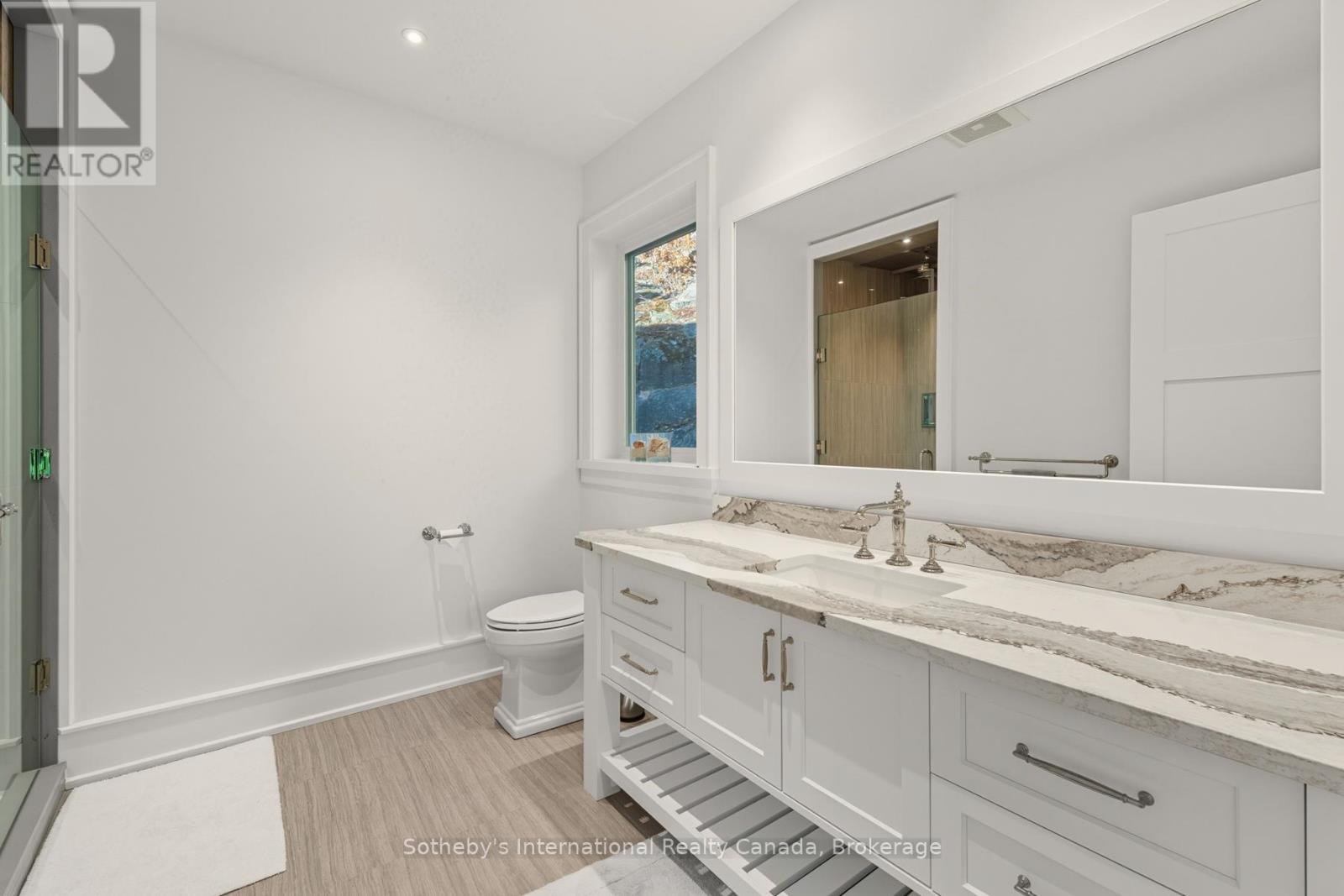 800 Big Island Road, Huntsville, Ontario  P1H 2J2 - Photo 23 - X12447480