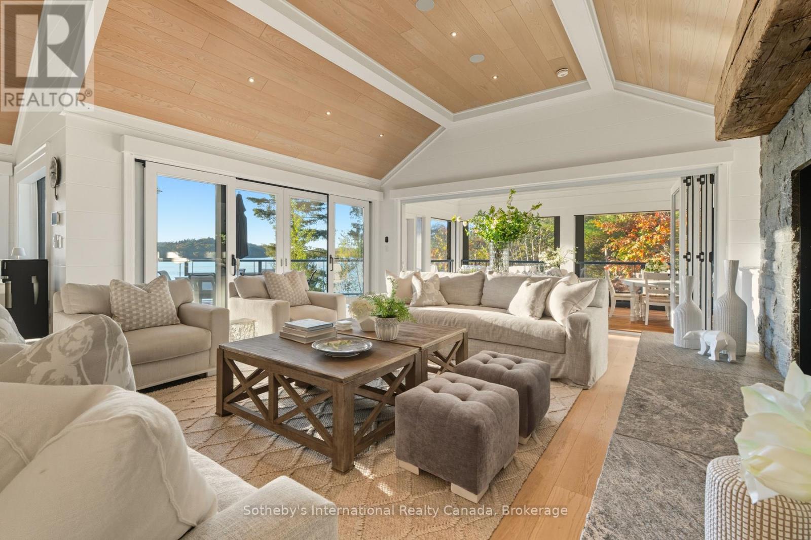 800 Big Island Road, Huntsville, Ontario  P1H 2J2 - Photo 8 - X12447480