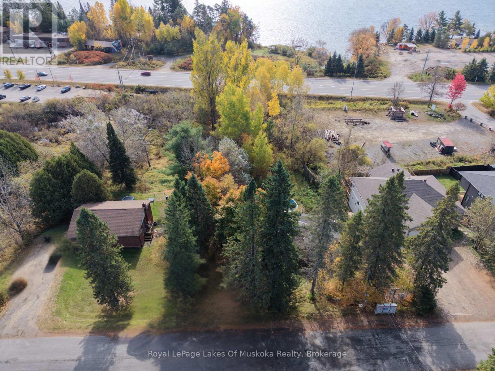 171 Fairyview Drive, Huntsville, Ontario  P1H 1C1 - Photo 1 - X12447753