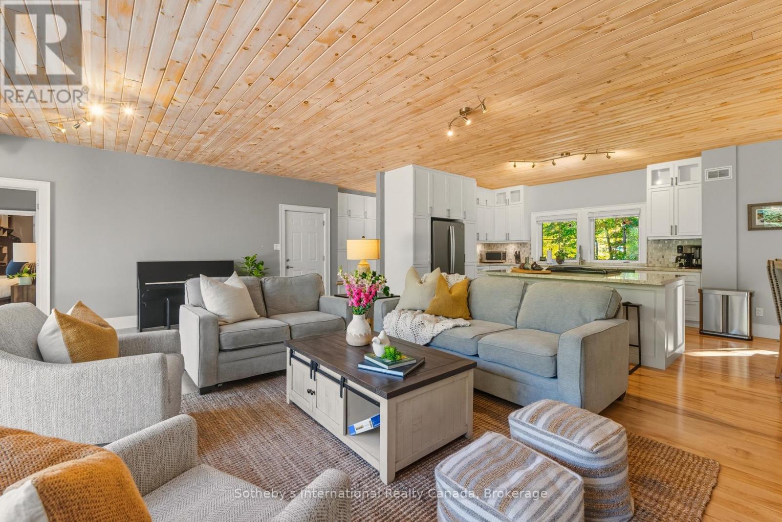 64 Bowyer Road, Huntsville, Ontario  P1H 2J4 - Photo 19 - X12448426