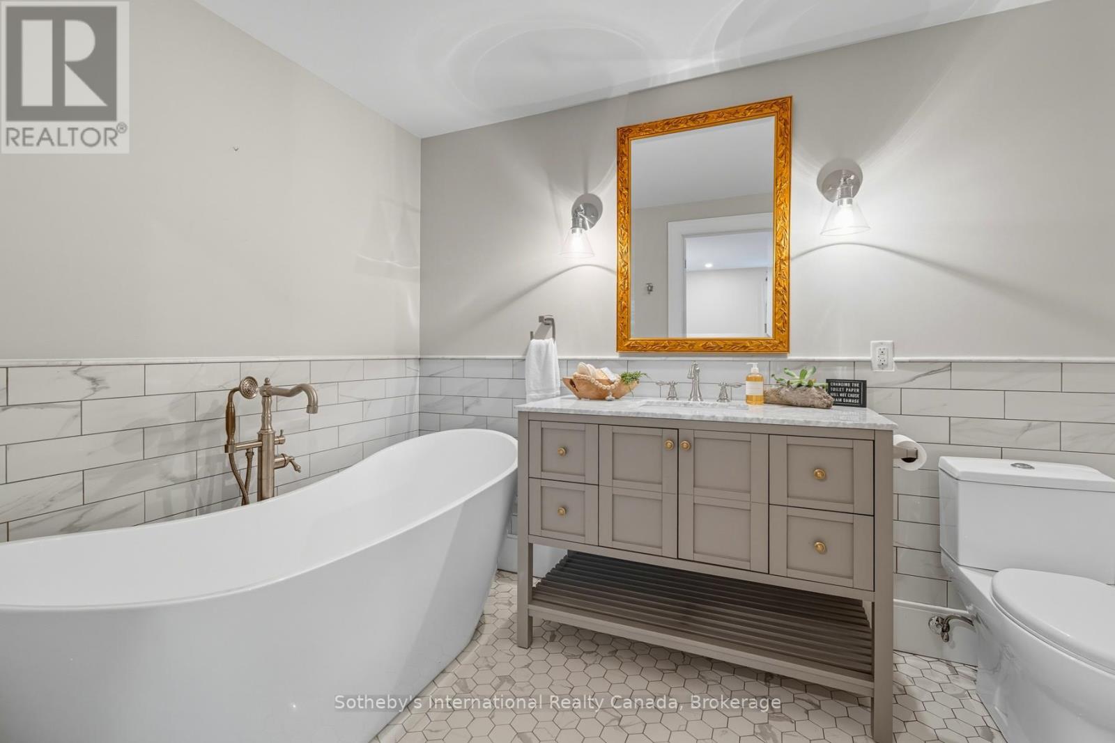 64 Bowyer Road, Huntsville, Ontario  P1H 2J4 - Photo 32 - X12448426