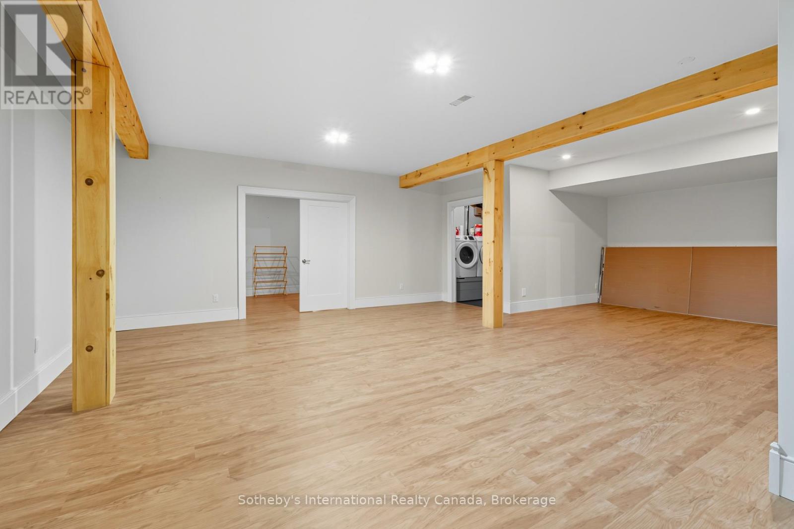 64 Bowyer Road, Huntsville, Ontario  P1H 2J4 - Photo 34 - X12448426