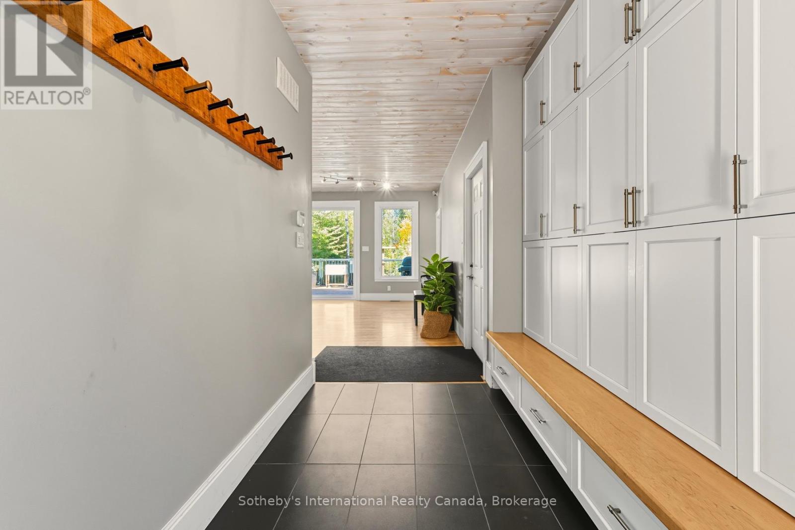 64 Bowyer Road, Huntsville, Ontario  P1H 2J4 - Photo 9 - X12448426