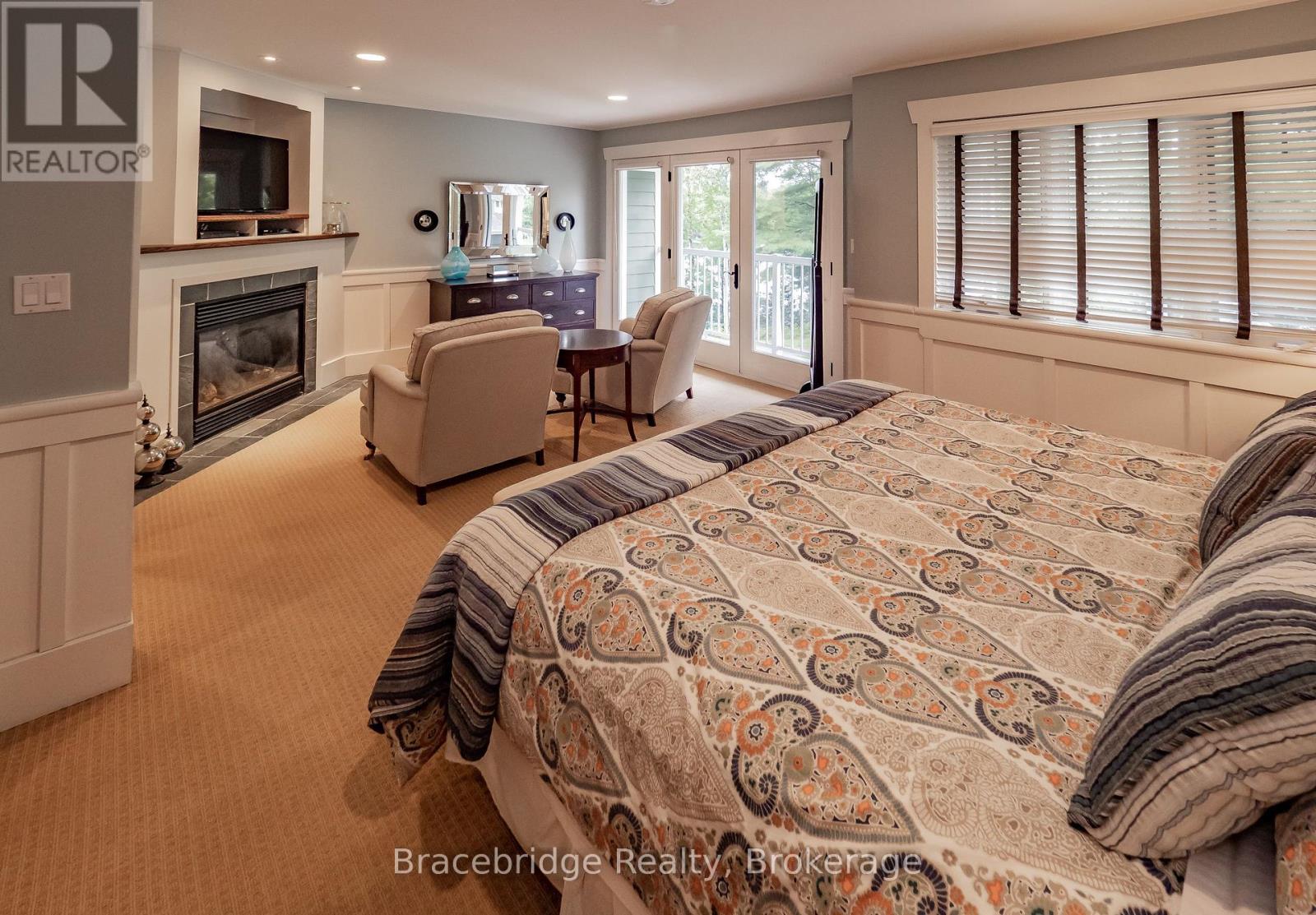 Villa 6 W1 Or W10 - 1020 Birch Glen Road Highway, Lake Of Bays, Ontario  P0B 1A0 - Photo 23 - X12448611