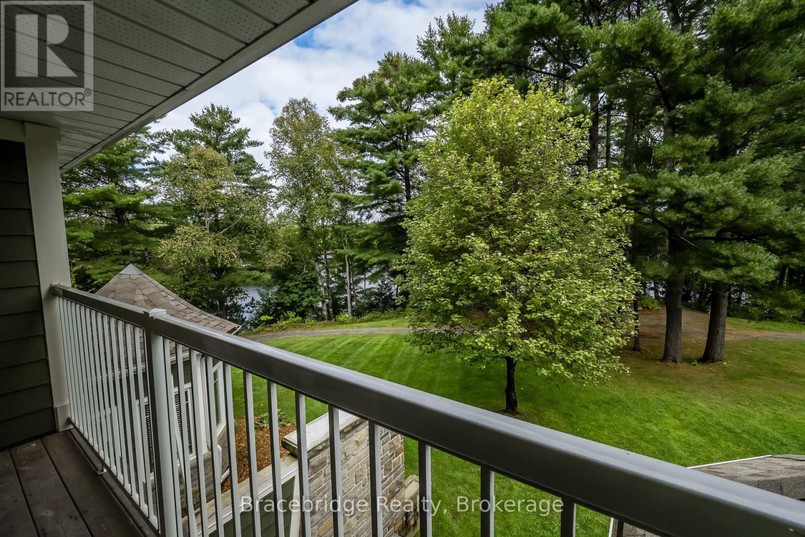 Villa 6 W1 Or W10 - 1020 Birch Glen Road Highway, Lake Of Bays, Ontario  P0B 1A0 - Photo 32 - X12448611