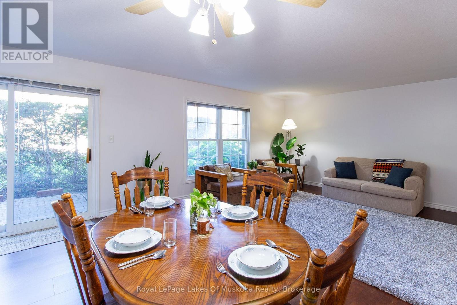 110 - 24 Ontario Street, Bracebridge, Ontario  P1L 2H5 - Photo 15 - X12448690