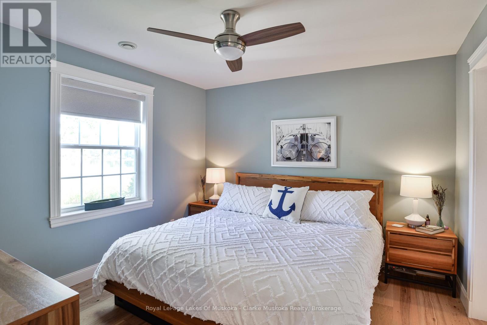 37 Mintens Lane, Georgian Bay, Ontario  L0K 1S0 - Photo 10 - X12450148