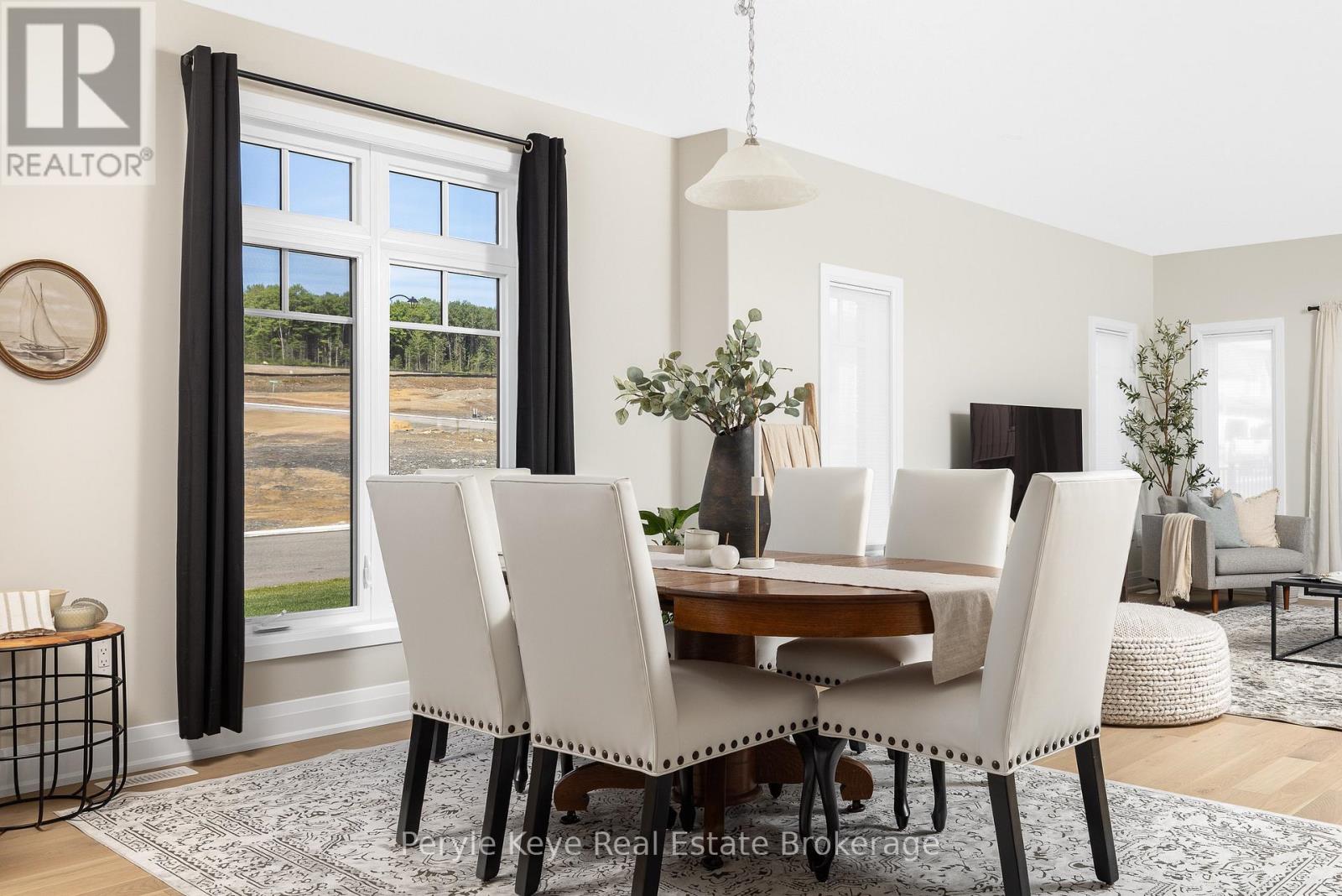 14 Charles Morley Boulevard, Huntsville, Ontario  P1H 0G5 - Photo 24 - X12451087