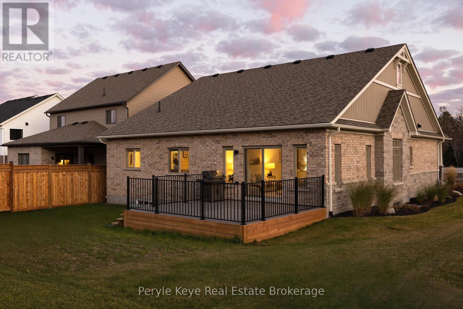 14 Charles Morley Boulevard, Huntsville, Ontario  P1H 0G5 - Photo 5 - X12451087