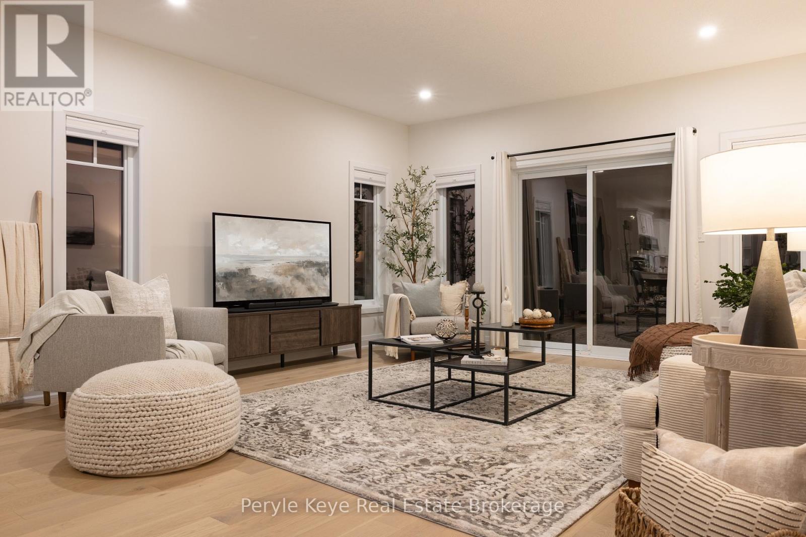 14 Charles Morley Boulevard, Huntsville, Ontario  P1H 0G5 - Photo 7 - X12451087