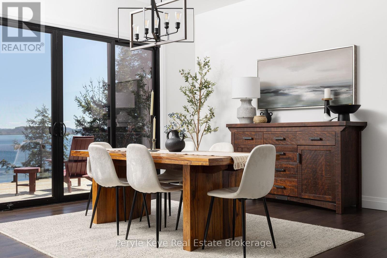 86 Claren Crescent, Huntsville, Ontario  P1H 0C3 - Photo 18 - X12451111