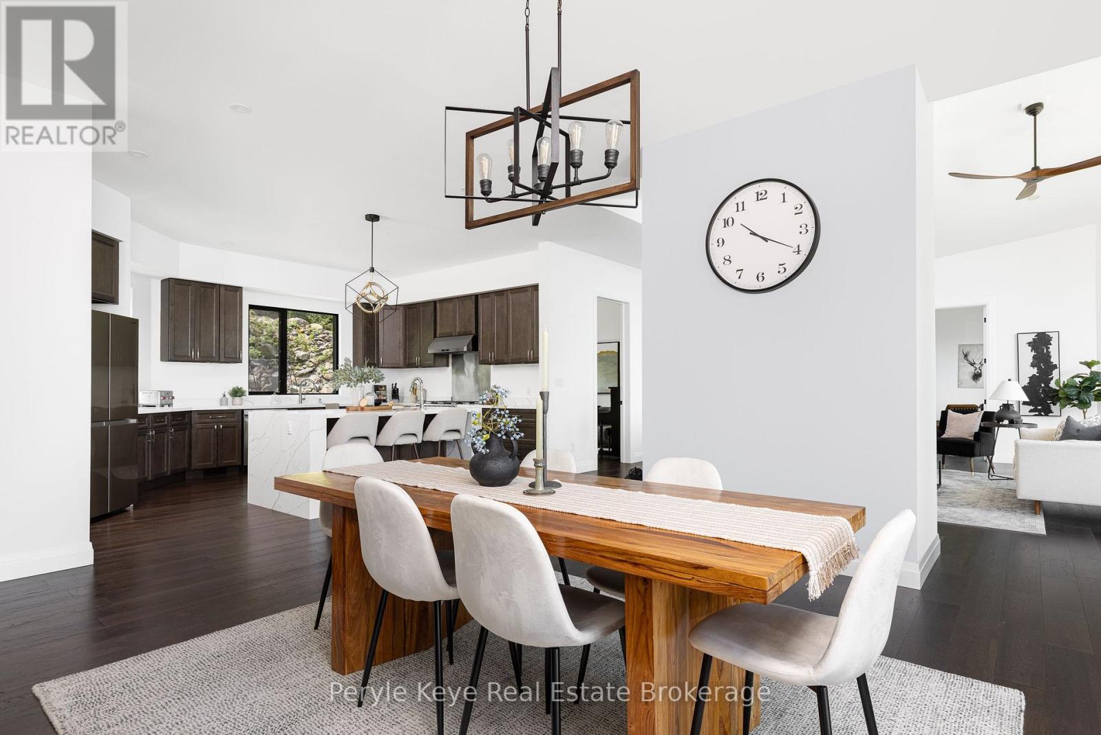 86 Claren Crescent, Huntsville, Ontario  P1H 0C3 - Photo 20 - X12451111