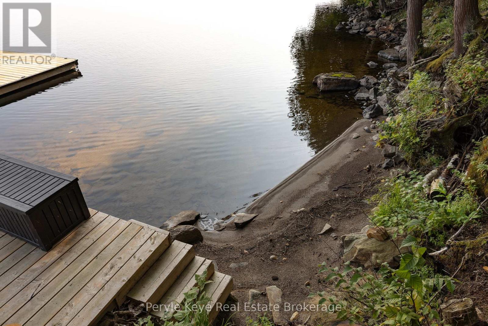 86 Claren Crescent, Huntsville, Ontario  P1H 0C3 - Photo 9 - X12451111