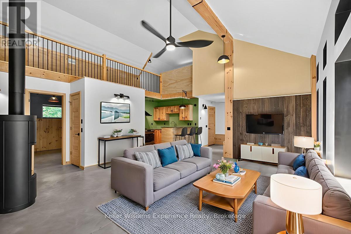 753 Honey Harbour Road, Georgian Bay, Ontario  L0K 1S0 - Photo 10 - X12451673