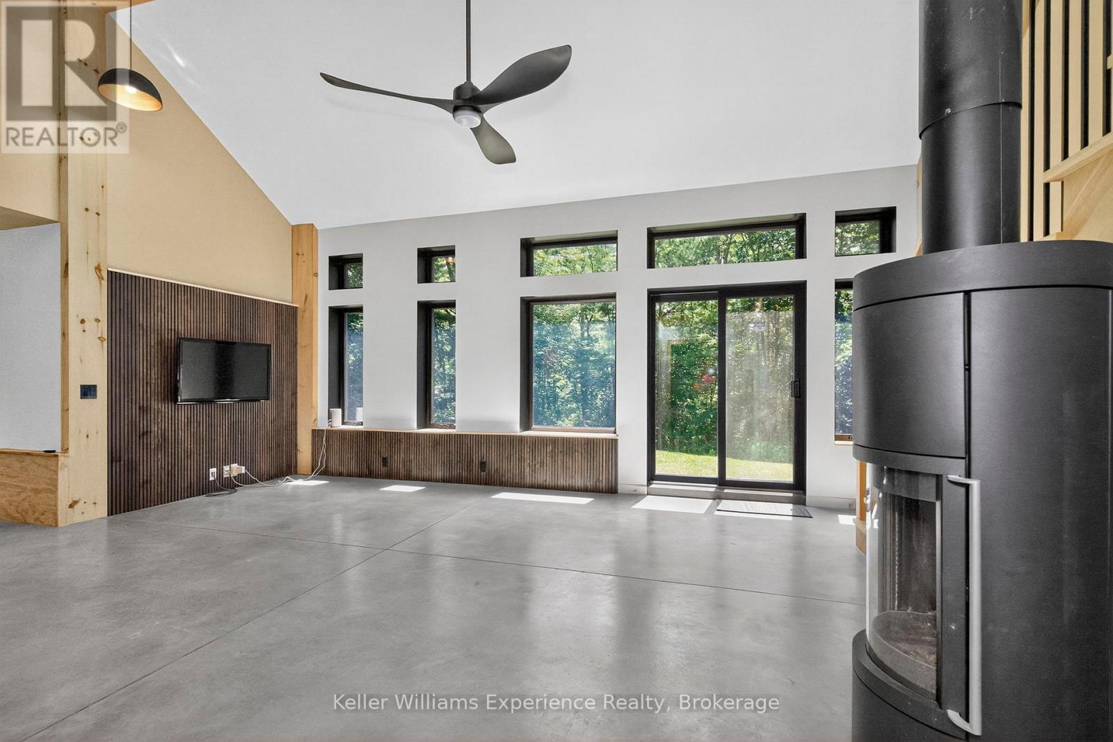 753 Honey Harbour Road, Georgian Bay, Ontario  L0K 1S0 - Photo 11 - X12451673